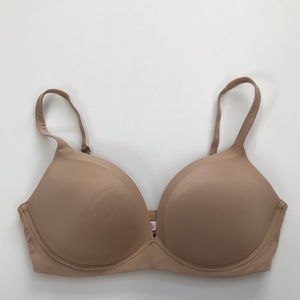 Victoria’s Secret Body by Victoria No Wire 36D